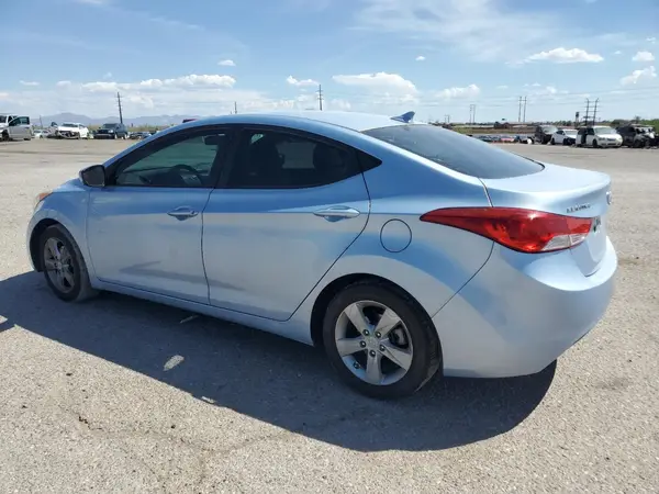 KMHDH4AE0CU402542 2024 HYUNDAI ELANTRA - Image 2