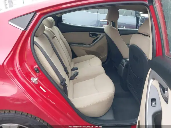 KMHDH4AE0GU479658 2016 HYUNDAI ELANTRA - Image 8