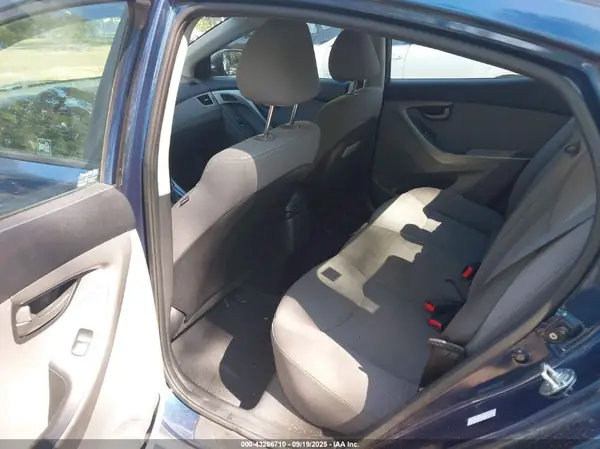 KMHDH4AE0GU480678 2016 HYUNDAI ELANTRA - Image 8