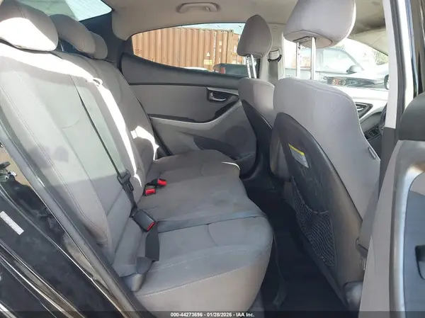 KMHDH4AE0GU480776 2016 HYUNDAI ELANTRA - Image 8