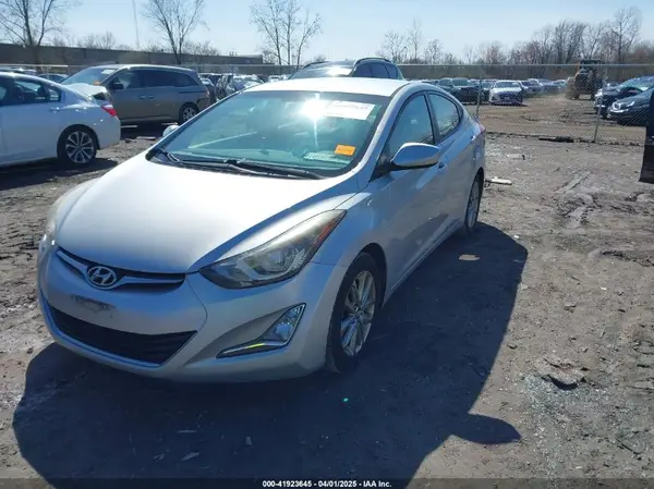 KMHDH4AE0GU480888 2016 HYUNDAI ELANTRA - Image 2