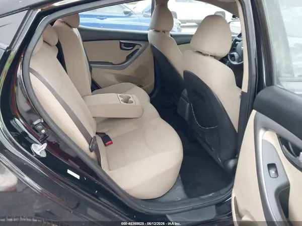 KMHDH4AE0GU481121 2016 HYUNDAI ELANTRA - Image 8