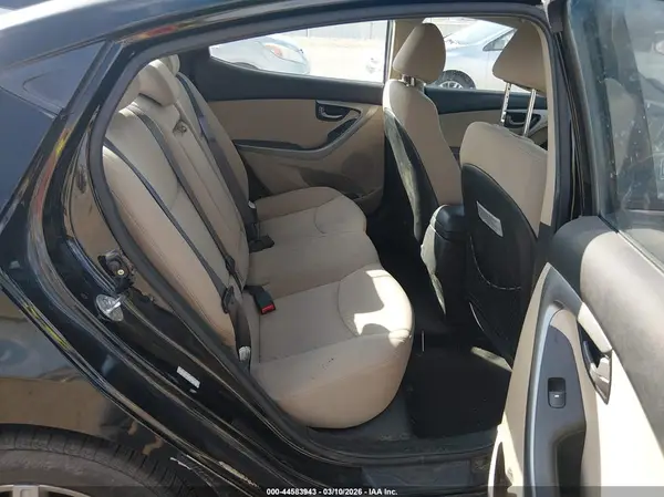 KMHDH4AE0GU481328 2016 HYUNDAI ELANTRA - Image 8