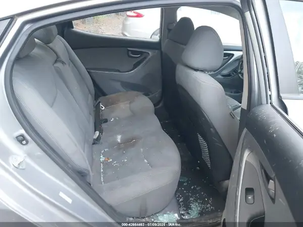 KMHDH4AE0GU484455 2016 HYUNDAI ELANTRA - Image 8