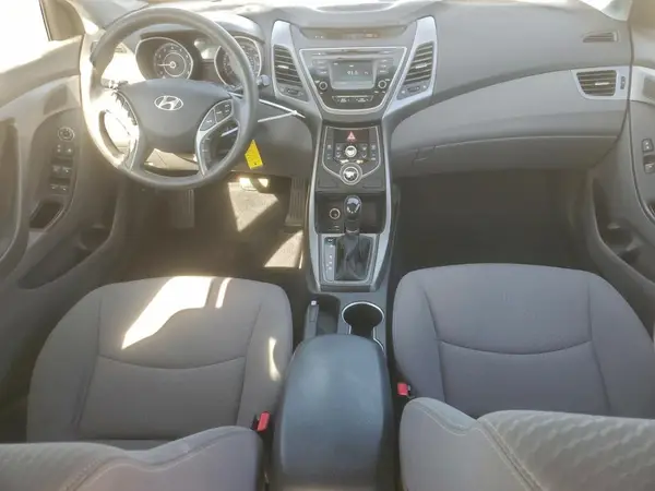 KMHDH4AE0GU487646 2016 HYUNDAI ELANTRA - Image 8