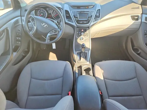 KMHDH4AE0GU488005 2016 HYUNDAI ELANTRA - Image 8