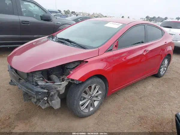 KMHDH4AE0GU489431 2016 HYUNDAI ELANTRA - Image 2