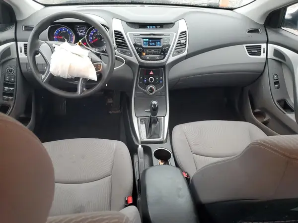 KMHDH4AE0GU501481 2016 HYUNDAI ELANTRA - Image 8