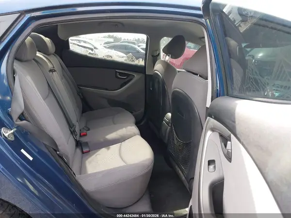 KMHDH4AE0GU503666 2016 HYUNDAI ELANTRA - Image 8