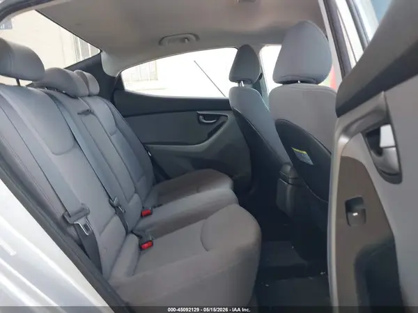 KMHDH4AE0GU512206 2016 HYUNDAI ELANTRA - Image 8