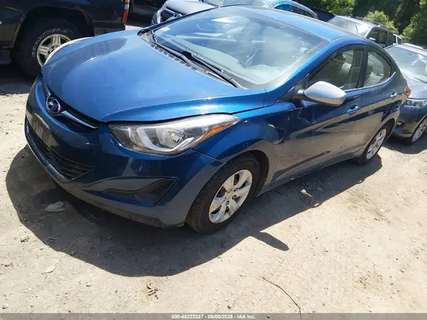 KMHDH4AE0GU517535 2016 HYUNDAI ELANTRA - Image 2