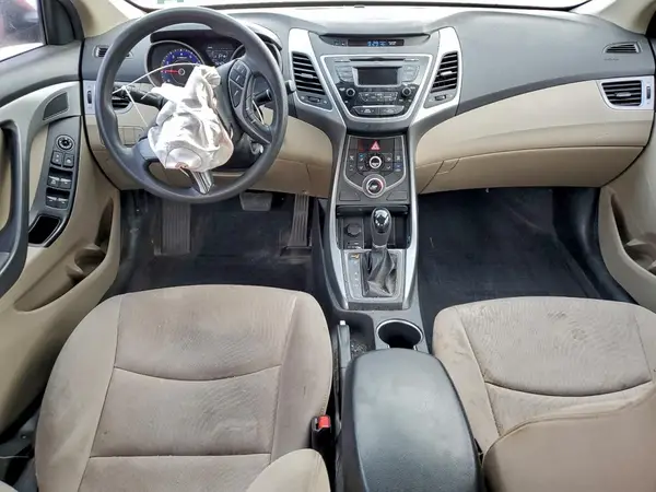 KMHDH4AE0GU517860 2016 HYUNDAI ELANTRA - Image 8