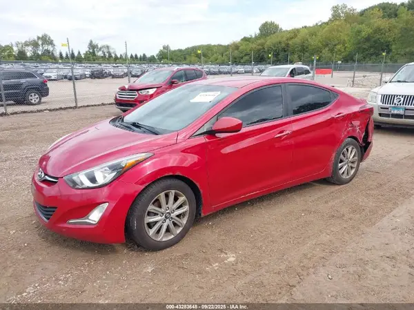 KMHDH4AE0GU518572 2016 HYUNDAI ELANTRA - Image 2
