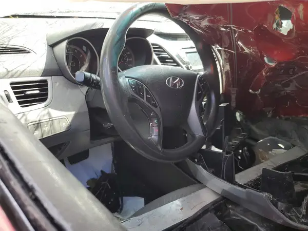 KMHDH4AE0GU518751 2016 HYUNDAI ELANTRA - Image 8