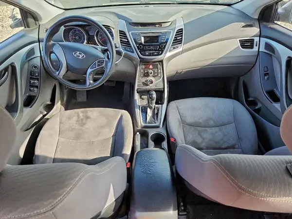 KMHDH4AE0GU531483 2016 HYUNDAI ELANTRA - Image 8