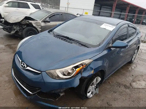 KMHDH4AE0GU535310 2016 HYUNDAI ELANTRA - Image 2