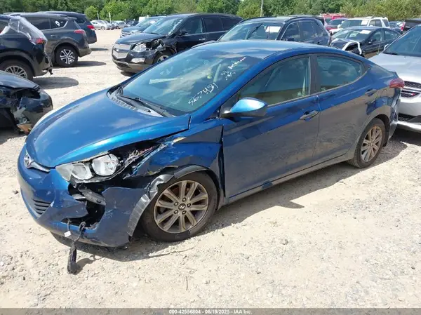 KMHDH4AE0GU567481 2016 HYUNDAI ELANTRA - Image 2