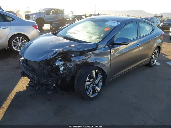 KMHDH4AE0GU567819 2016 HYUNDAI ELANTRA - Image 2