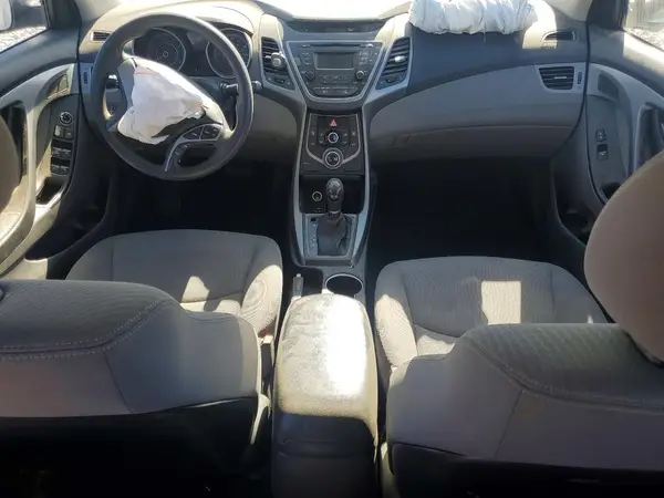 KMHDH4AE0GU570316 2016 HYUNDAI ELANTRA - Image 8