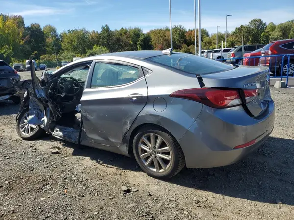 KMHDH4AE0GU570431 2016 HYUNDAI ELANTRA - Image 2
