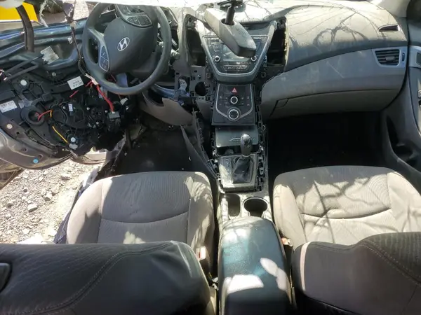 KMHDH4AE0GU570431 2016 HYUNDAI ELANTRA - Image 8