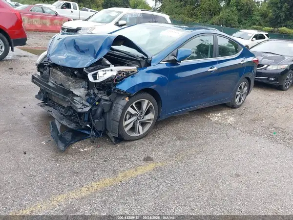 KMHDH4AE0GU573538 2016 HYUNDAI ELANTRA - Image 2