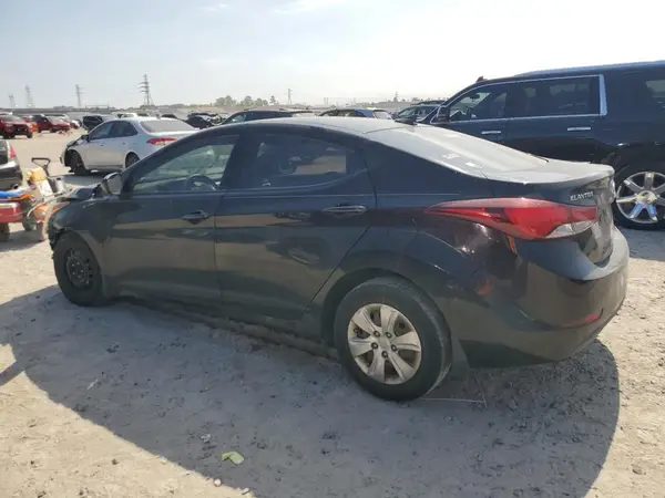KMHDH4AE0GU573927 2016 HYUNDAI ELANTRA - Image 2