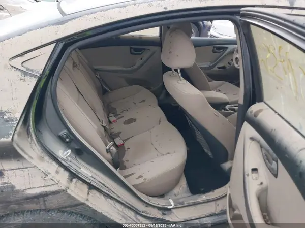 KMHDH4AE0GU575628 2016 HYUNDAI ELANTRA - Image 8