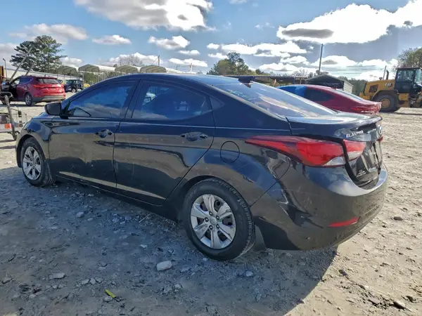 KMHDH4AE0GU581803 2016 HYUNDAI ELANTRA - Image 2