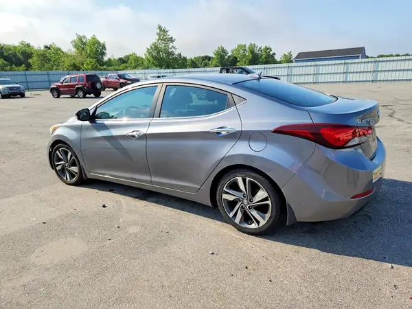 KMHDH4AE0GU586371 2016 HYUNDAI ELANTRA - Image 2