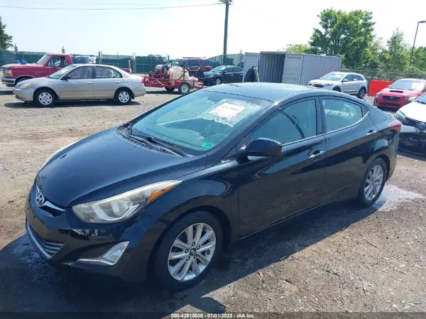 KMHDH4AE0GU588587 2016 HYUNDAI ELANTRA - Image 2