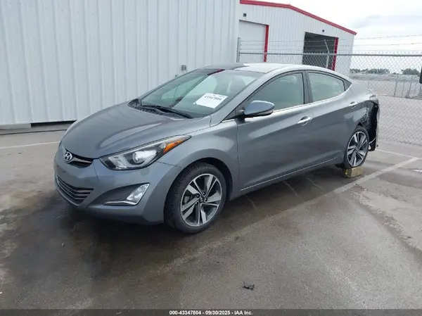 KMHDH4AE0GU597385 2016 HYUNDAI ELANTRA - Image 2