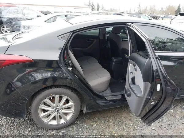 KMHDH4AE0GU599590 2016 HYUNDAI ELANTRA - Image 8