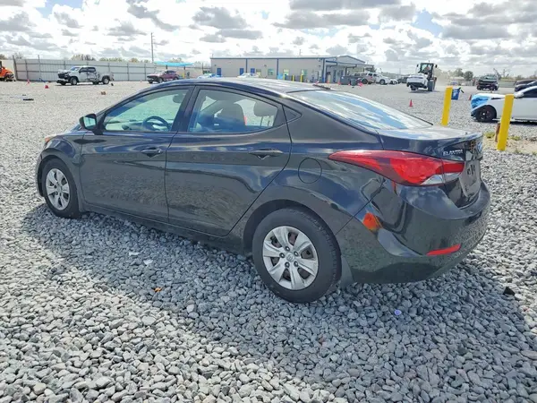 KMHDH4AE0GU600298 2016 HYUNDAI ELANTRA - Image 2