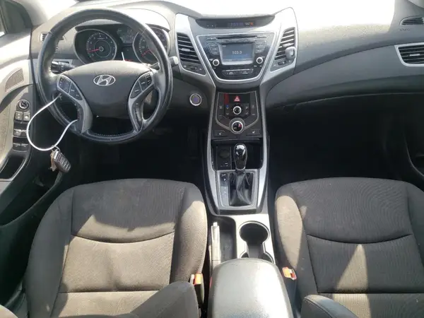KMHDH4AE0GU601127 2016 HYUNDAI ELANTRA - Image 8