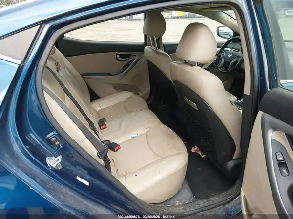 KMHDH4AE0GU601239 2016 HYUNDAI ELANTRA - Image 8