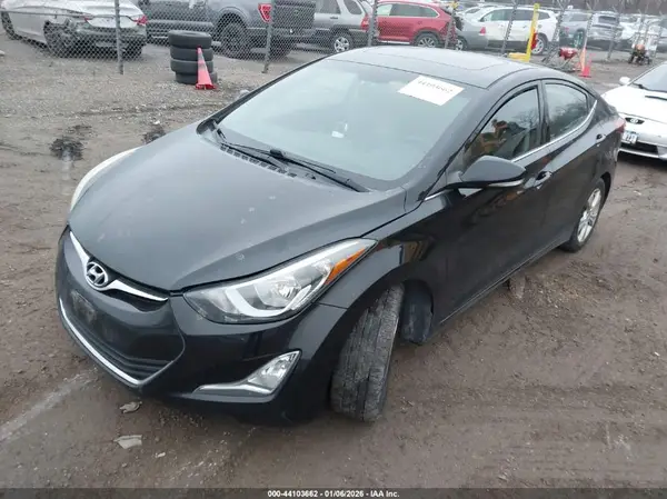KMHDH4AE0GU601693 2016 HYUNDAI ELANTRA - Image 2