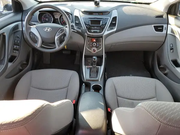 KMHDH4AE0GU602570 2016 HYUNDAI ELANTRA - Image 8