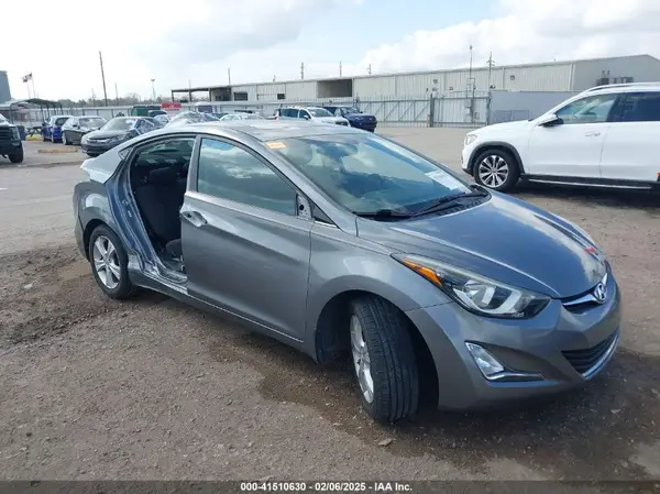KMHDH4AE0GU605811 2016 HYUNDAI ELANTRA - Image 1