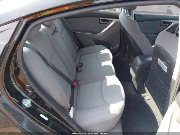KMHDH4AE0GU606313 2016 HYUNDAI ELANTRA - Image 8