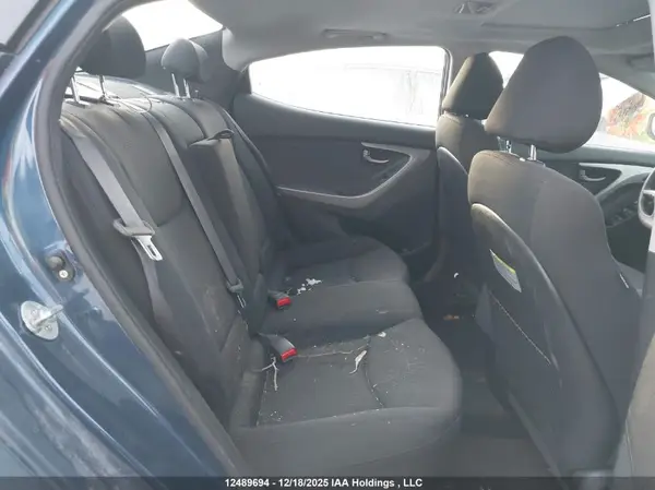 KMHDH4AE0GU627047 2016 HYUNDAI ELANTRA - Image 8