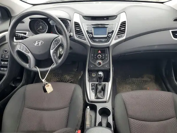 KMHDH4AE0GU630319 2016 HYUNDAI ELANTRA - Image 8