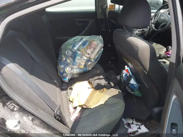 KMHDH4AE0GU632149 2016 HYUNDAI ELANTRA - Image 8