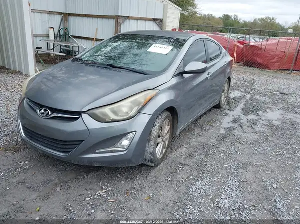 KMHDH4AE0GU639361 2016 HYUNDAI ELANTRA - Image 2