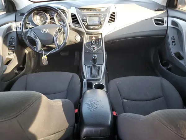 KMHDH4AE0GU645502 2016 HYUNDAI ELANTRA - Image 8