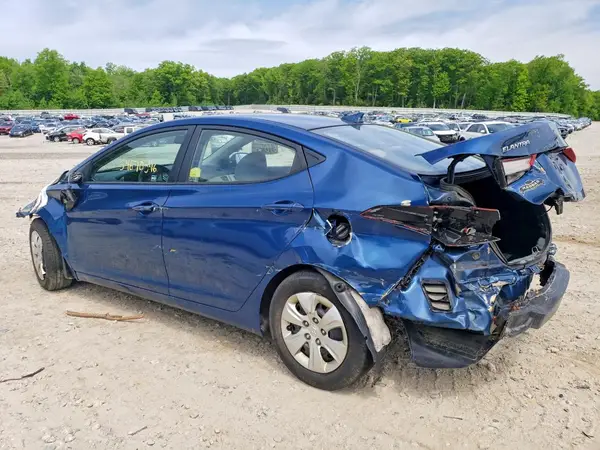 KMHDH4AE0GU652272 2016 HYUNDAI ELANTRA - Image 2