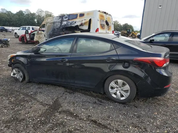 KMHDH4AE1GU474923 2016 HYUNDAI ELANTRA - Image 2