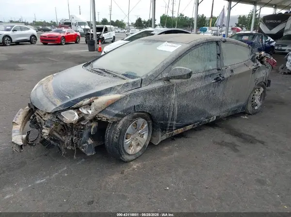 KMHDH4AE1GU474971 2016 HYUNDAI ELANTRA - Image 2
