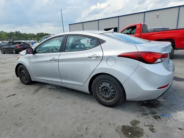 KMHDH4AE1GU475182 2016 HYUNDAI ELANTRA - Image 2