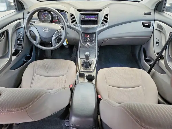 KMHDH4AE1GU475182 2016 HYUNDAI ELANTRA - Image 8